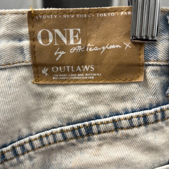 One teaspoon outlaws denim shorts - Picture 3 of 3